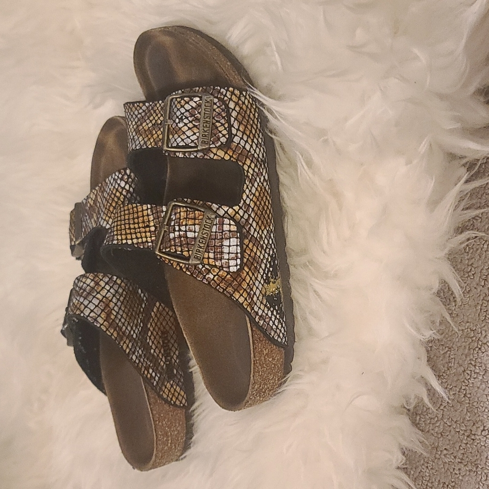 Birkenstock Size 2.5 Snake Print